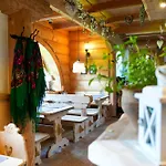 Bed & Breakfast Miodula - Krokusy Juz Sa! Odwiedz Miodula I Wybierz Sie Na Spacer Wsrod Wiosennych Krokusow