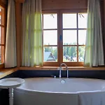 לינה וארוחת בוקר Miodula - Krokusy Juz Sa! Odwiedz Miodula I Wybierz Sie Na Spacer Wsrod Wiosennych Krokusow קושצ'ליסקו