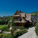 Miodula - Krokusy Juz Sa! Odwiedz Miodula I Wybierz Sie Na Spacer Wsrod Wiosennych Krokusow Bed & Breakfast 3*