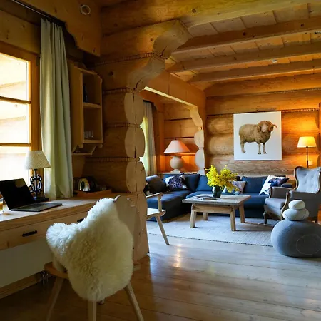 Miodula Bed & Breakfast 3*